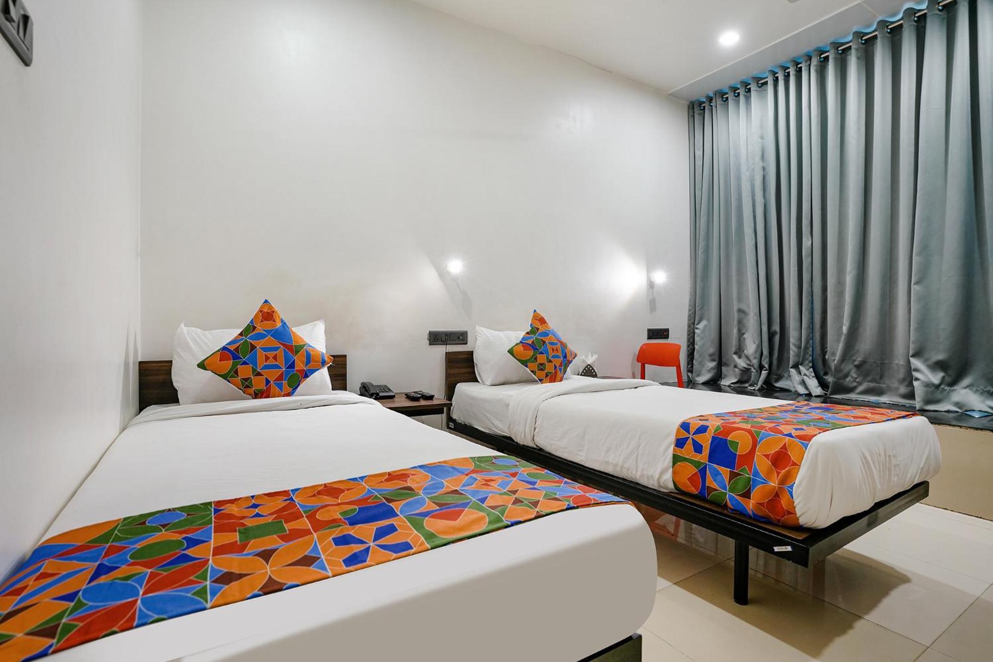 Fabhotel Lotus I Сурат Екстер'єр фото