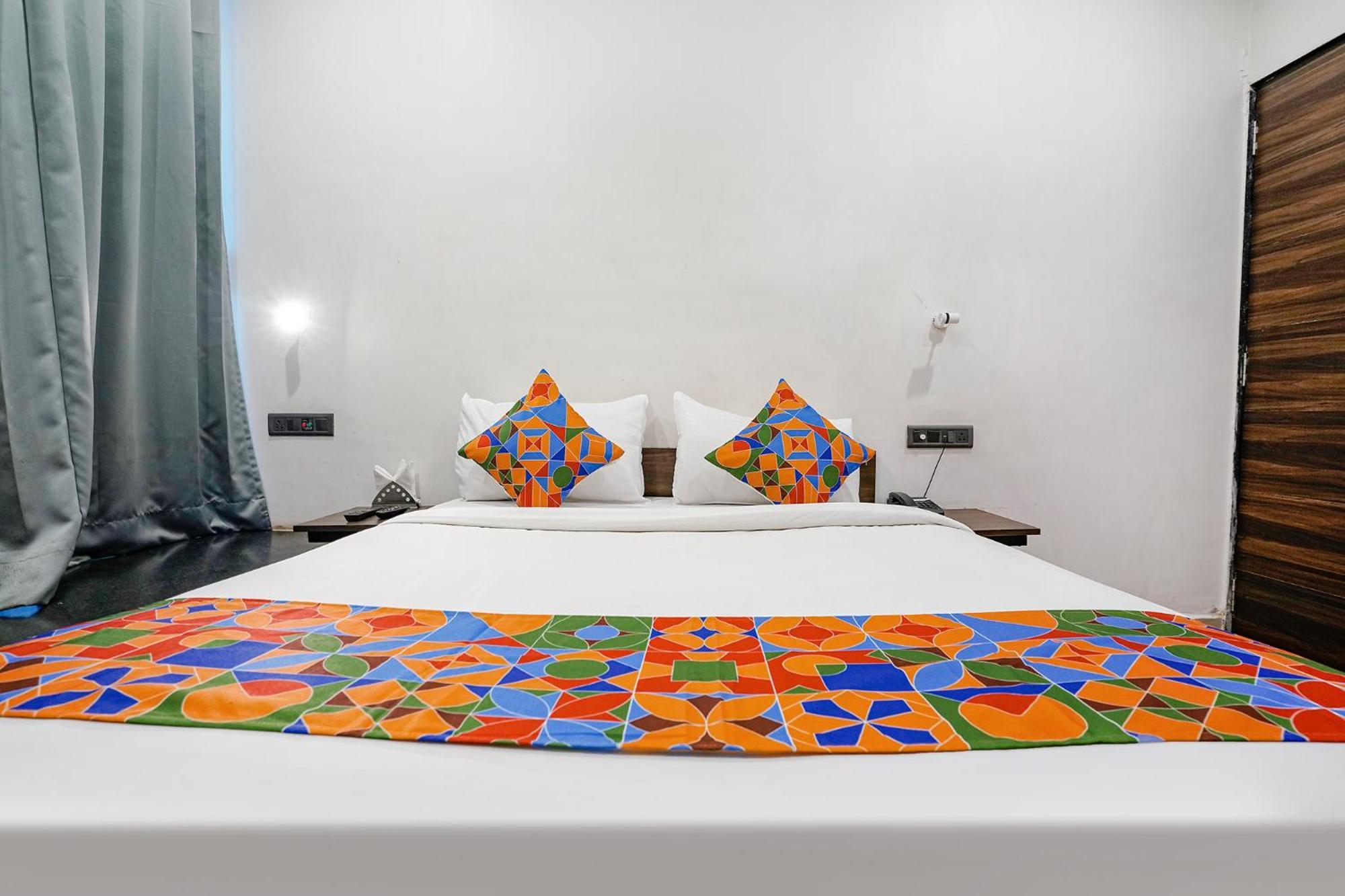 Fabhotel Lotus I Сурат Екстер'єр фото